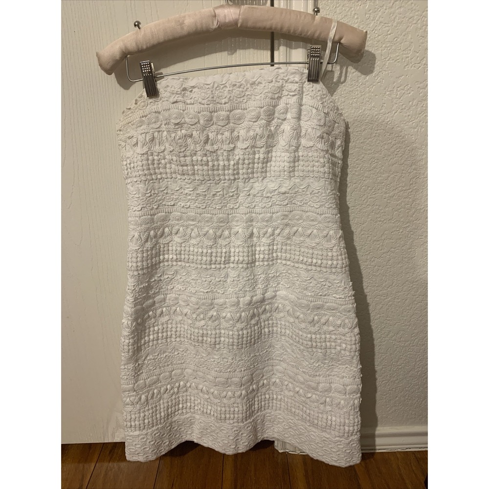 lily Pulitzer dress size 6 white strapless sexy dress embroidery short